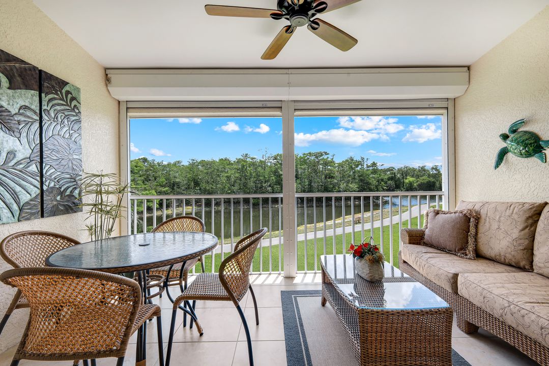526 Lake Louise Cir #402, Naples, FL 34110