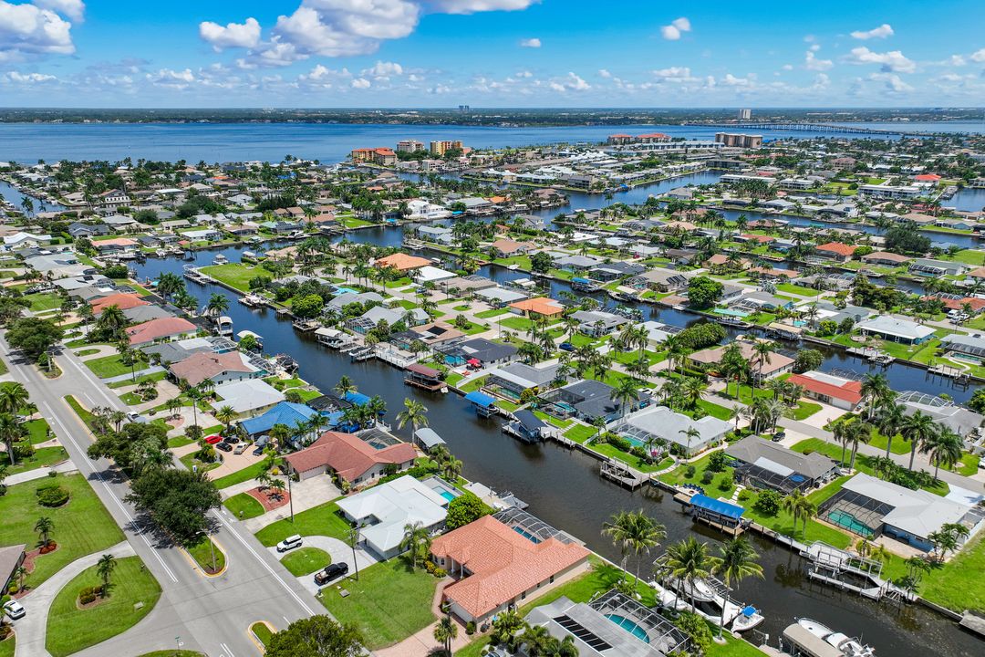 1632 Savona Pkwy, Cape Coral, FL 33904