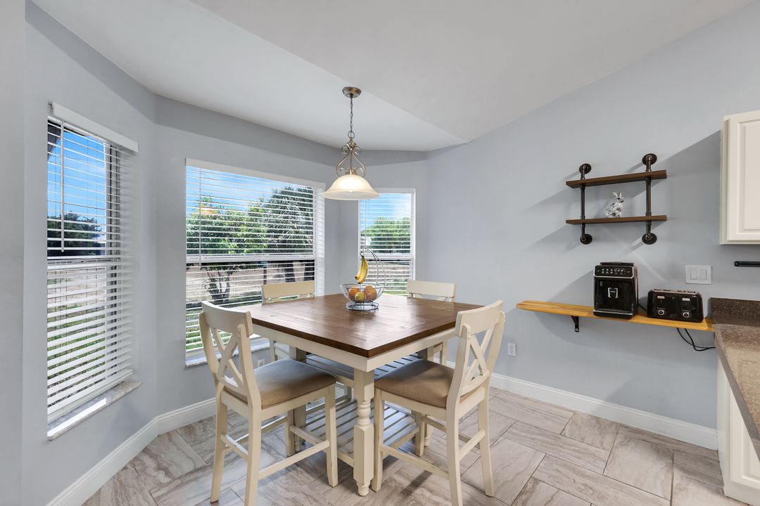 1402 NE 19th Terrace, Cape Coral, FL 33909
