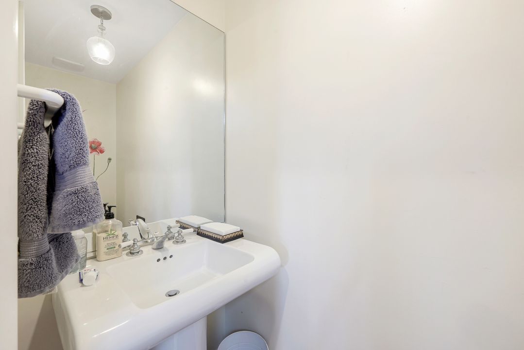 9 Front St #9 Bella Florals Commercial, Marco Island, FL 34145