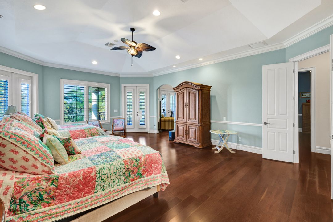 4806 Regal Dr, Bonita Springs, FL 34134