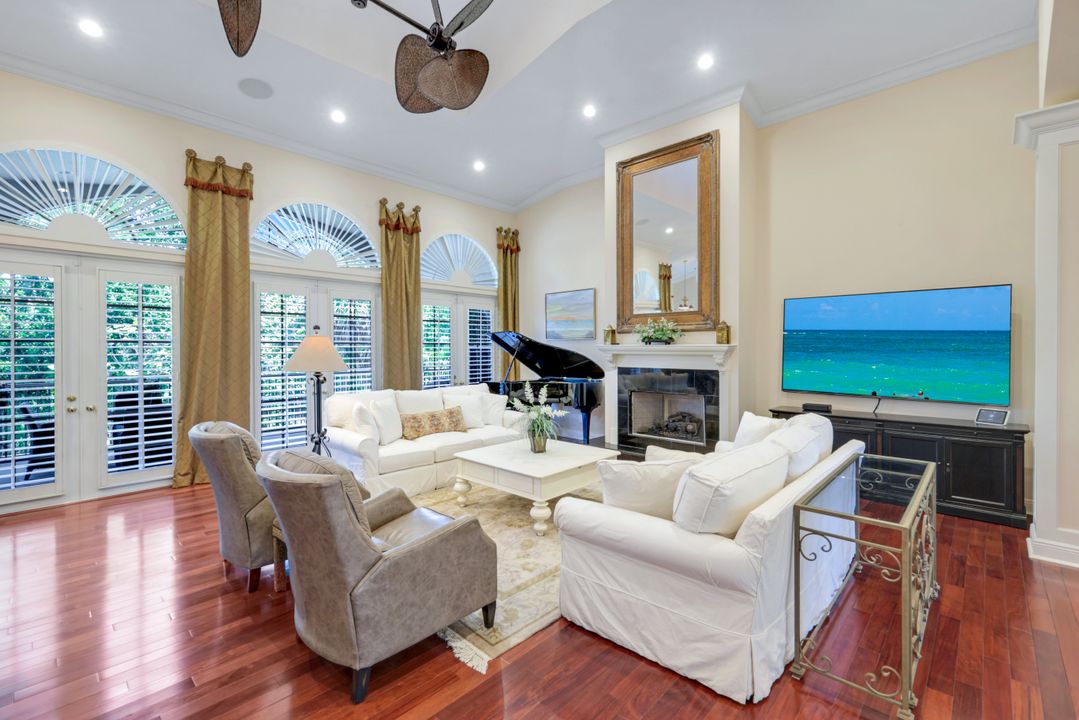 940 Sea Oats Ct, Marco Island, FL 34145