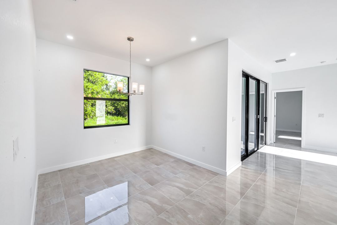1133 Alvin Ave, Lehigh Acres, FL 33971