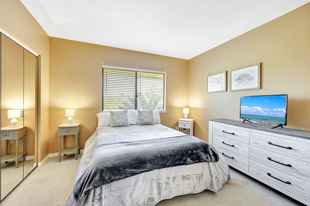 64 4th St #B201, Bonita Springs, FL 34134