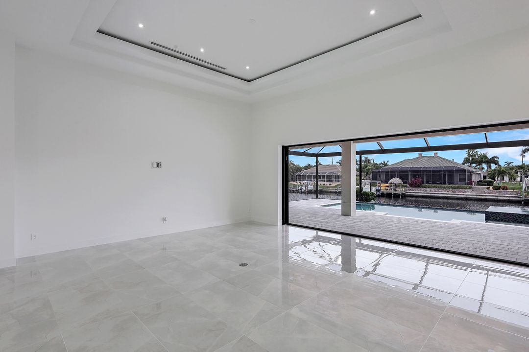 4616 SW 22nd Pl, Cape Coral, FL 33914