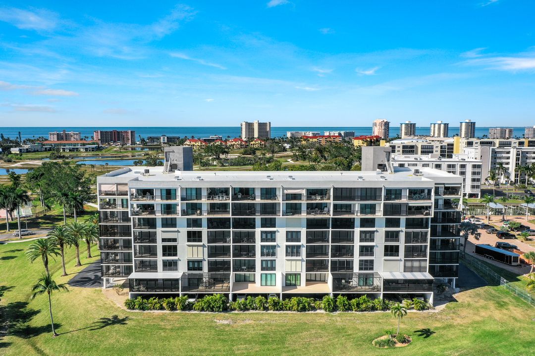 4253 Bay Beach Ln #4F, Fort Myers Beach, FL 33931