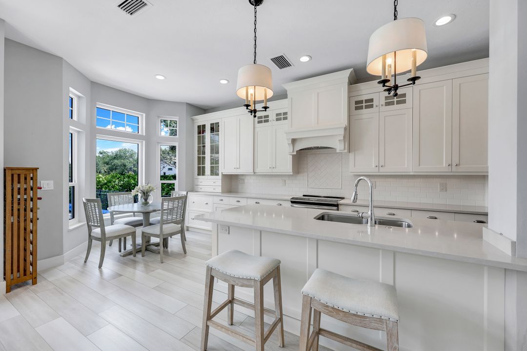 3470 Thornbury Ln, Bonita Springs, FL 34134