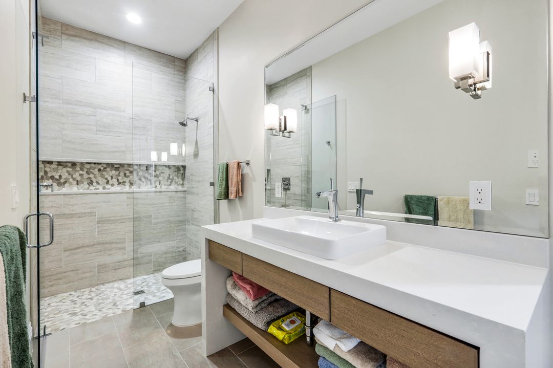 16747 Prato Way, Naples, FL 34110