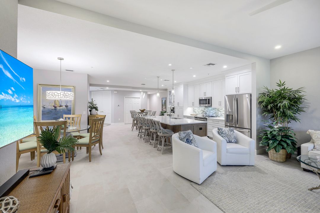 3920 Deer Crossing Ct #103, Naples, FL 34114