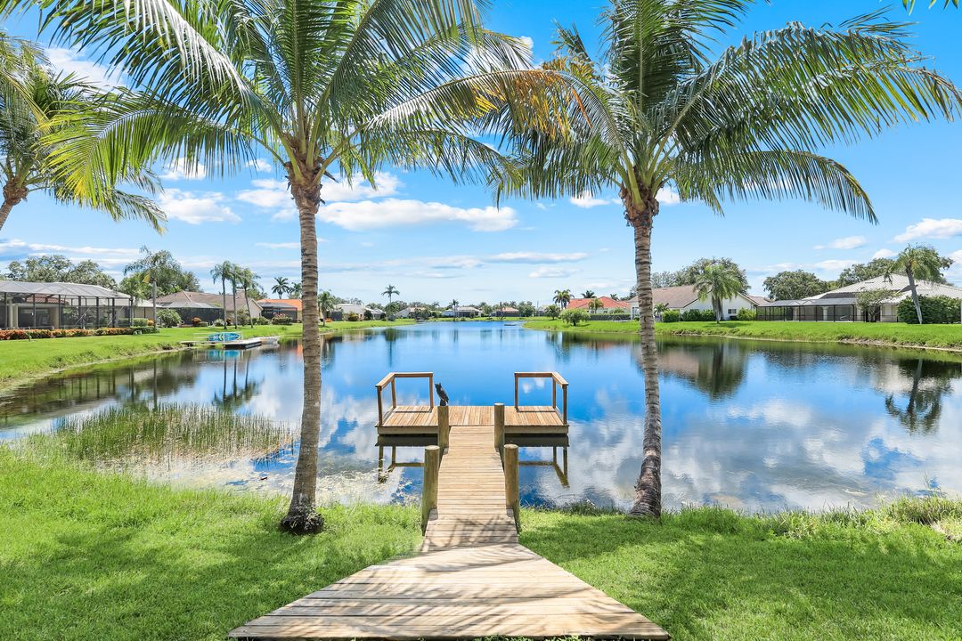 11201 Phoenix Way, Naples, FL 34119