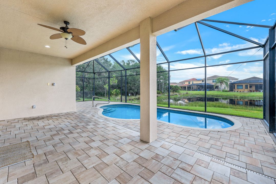 11532 Stonecreek Cir, Fort Myers, FL 33913