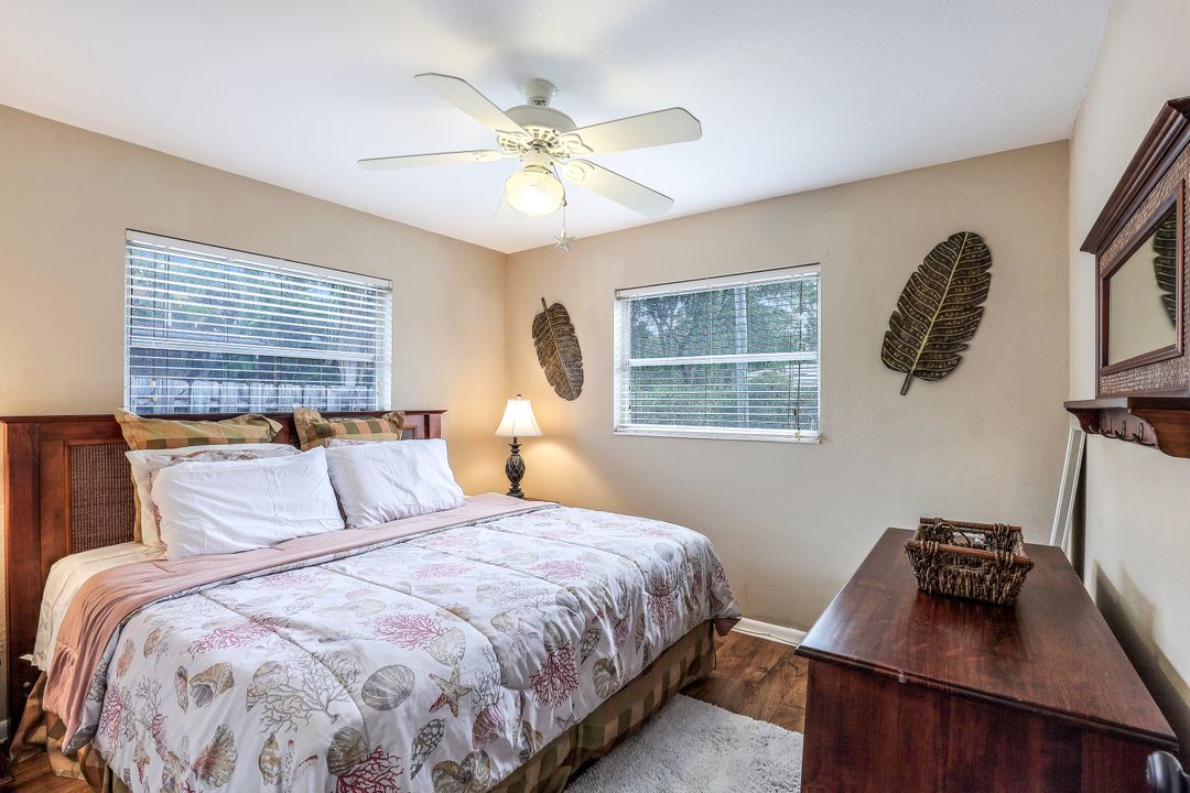 3758 12th St N, Naples, FL 34103