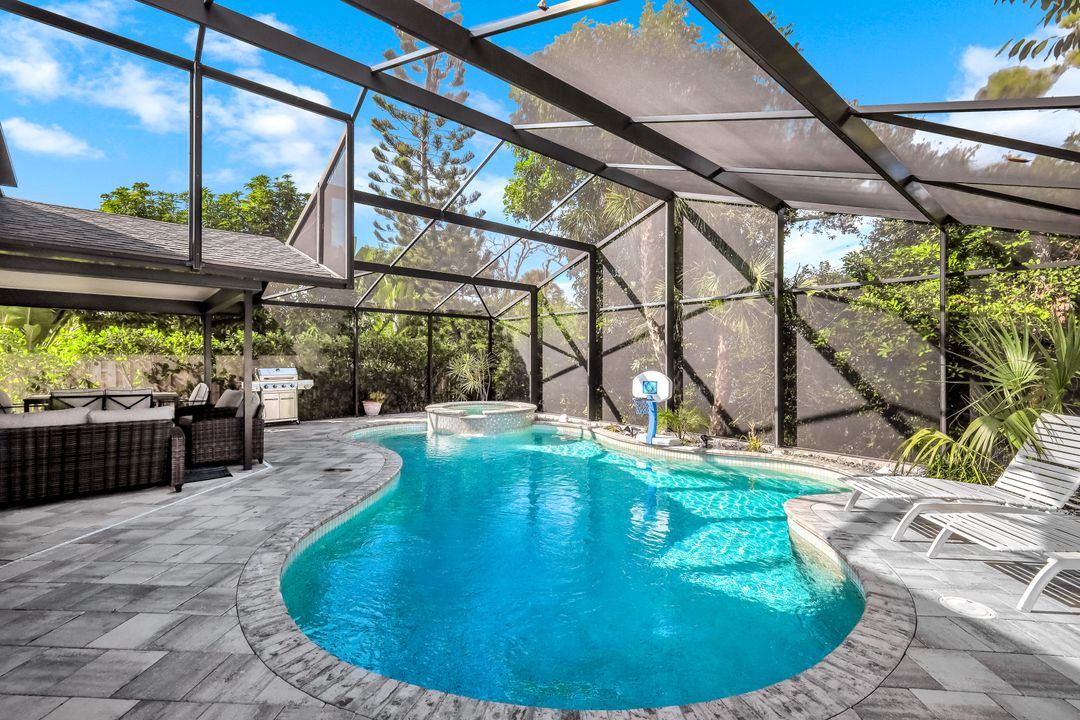 4170 Mariner Ln, Bonita Springs, FL 34134