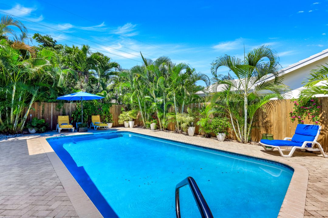 5779 NE 17th Ave, Fort Lauderdale, FL 33334