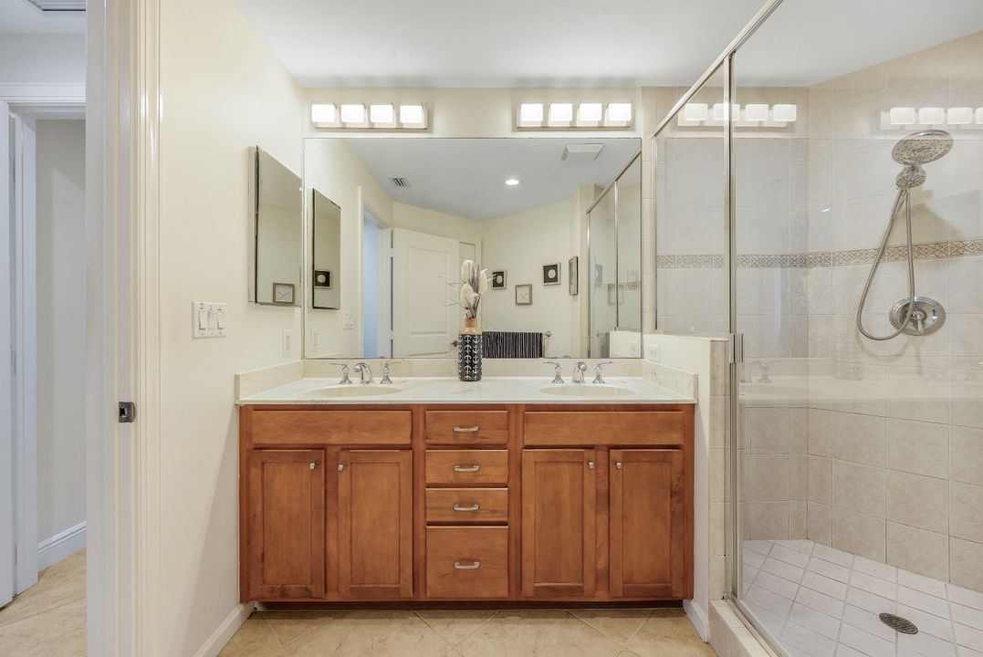 5781 Cape Harbour Dr #1304, Cape Coral, FL 33914