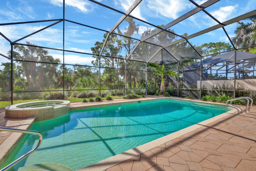 3625 Olde Cottage Ln, Bonita Springs, FL 34134