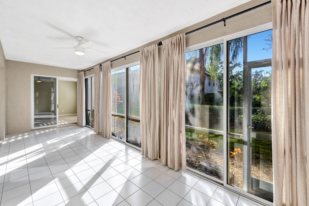 240 Via Perignon, Naples, FL 34119