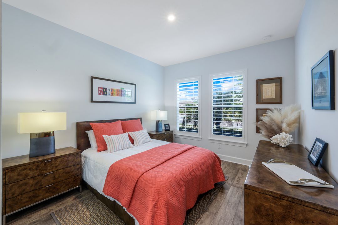 15236 Turin Dr, Naples, FL 34114