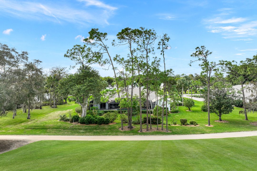 12888 Valewood Dr, Naples, FL 34119
