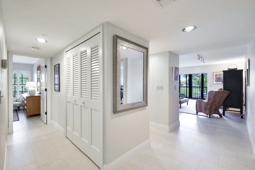 6080 Pelican Bay Blvd #A-202, Naples, FL 34108