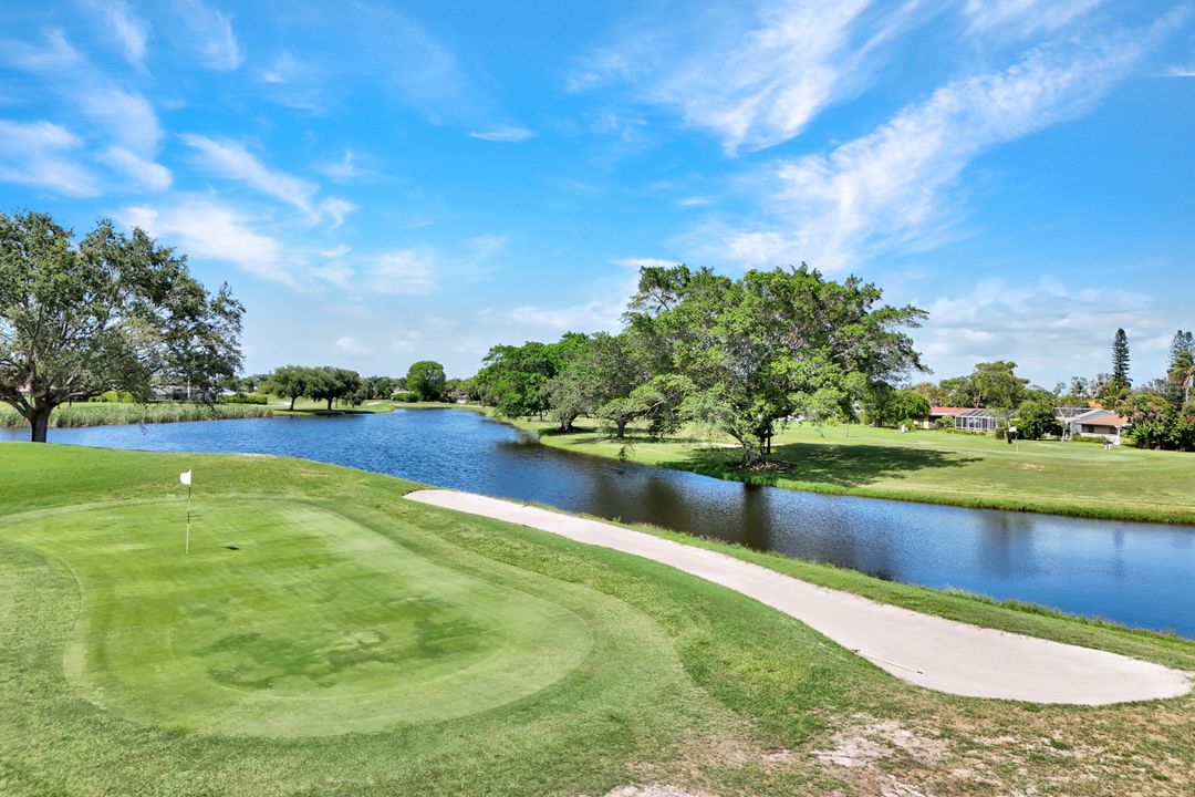 4305 Beechwood Lake Dr, Naples, FL 34112