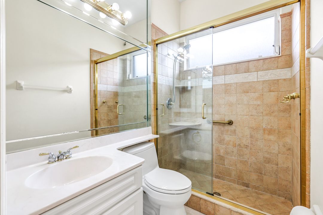 25551 Springtide Ct, Bonita Springs, FL 34135