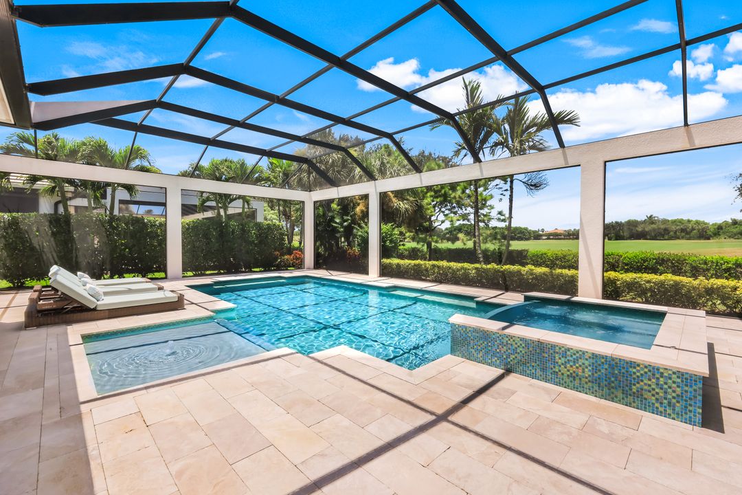 3233 Tavolara Ln, Naples, FL 34114