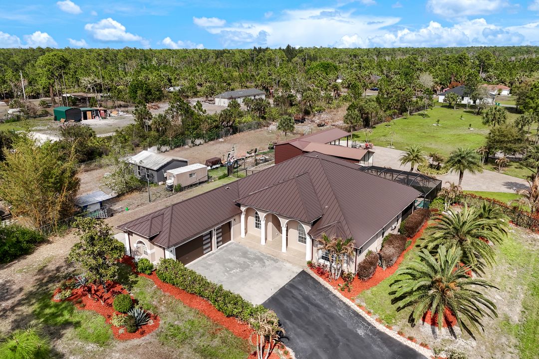 3223 4th Ave NE, Naples, FL 34120