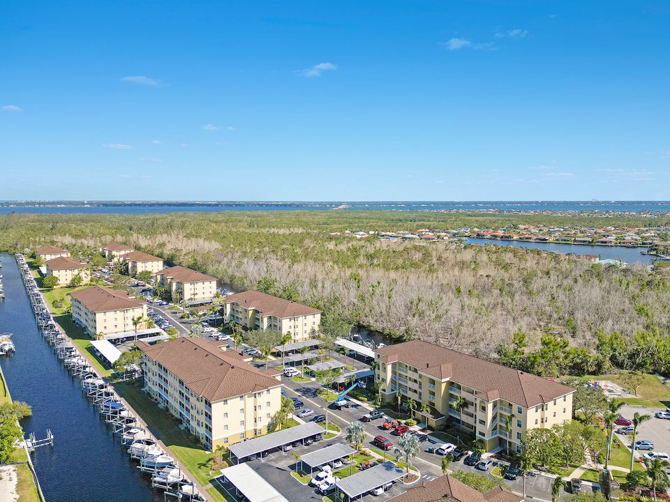 1793 Four Mile Cove Pkwy #722, Cape Coral, FL 33990