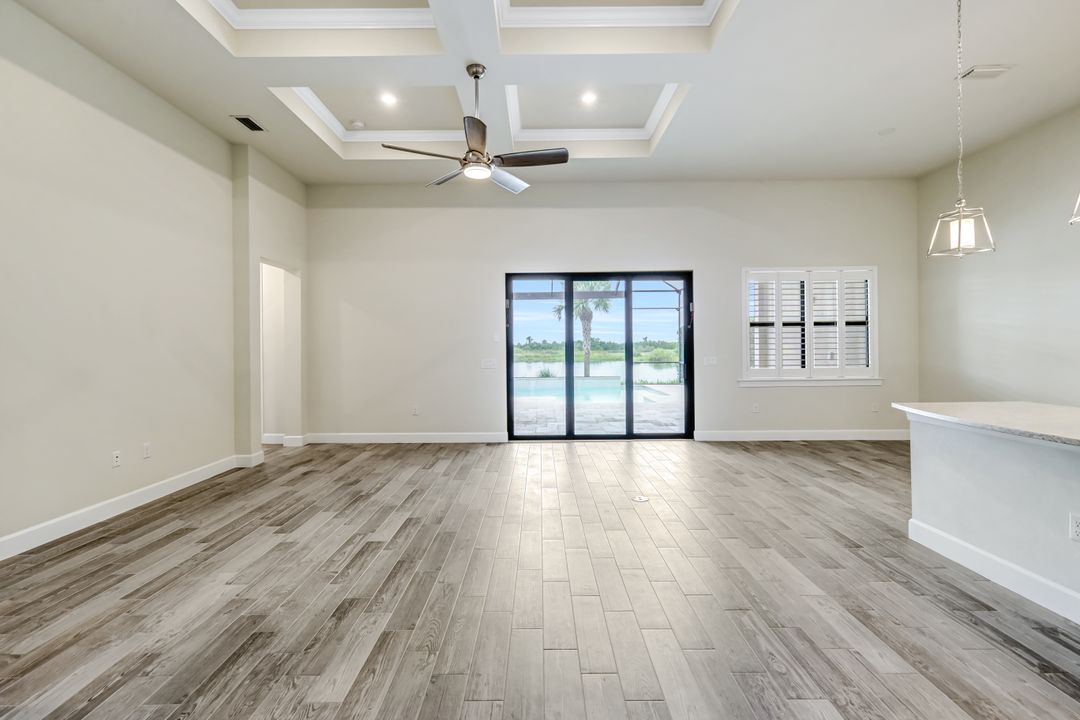17146 Ashcomb Wy, Estero, FL 33928