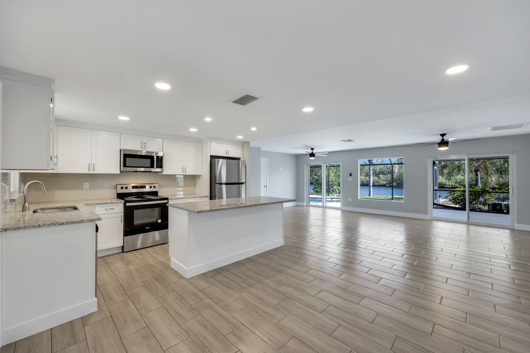 4950 Esplanade St, Bonita Springs, FL 34134