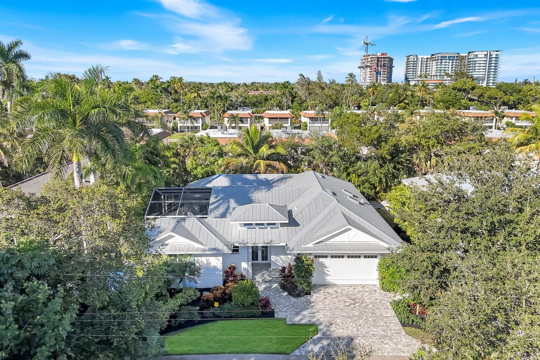 2100 Curtis St, Naples, FL 34112