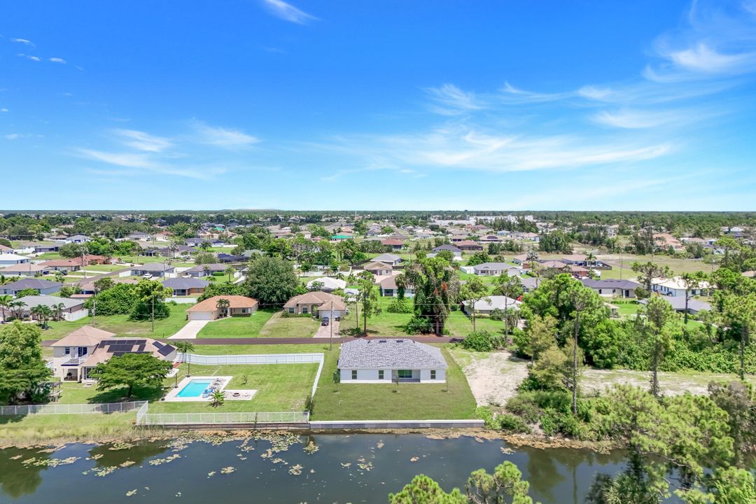 2018 NE 33rd Ln, Cape Coral, FL 33909