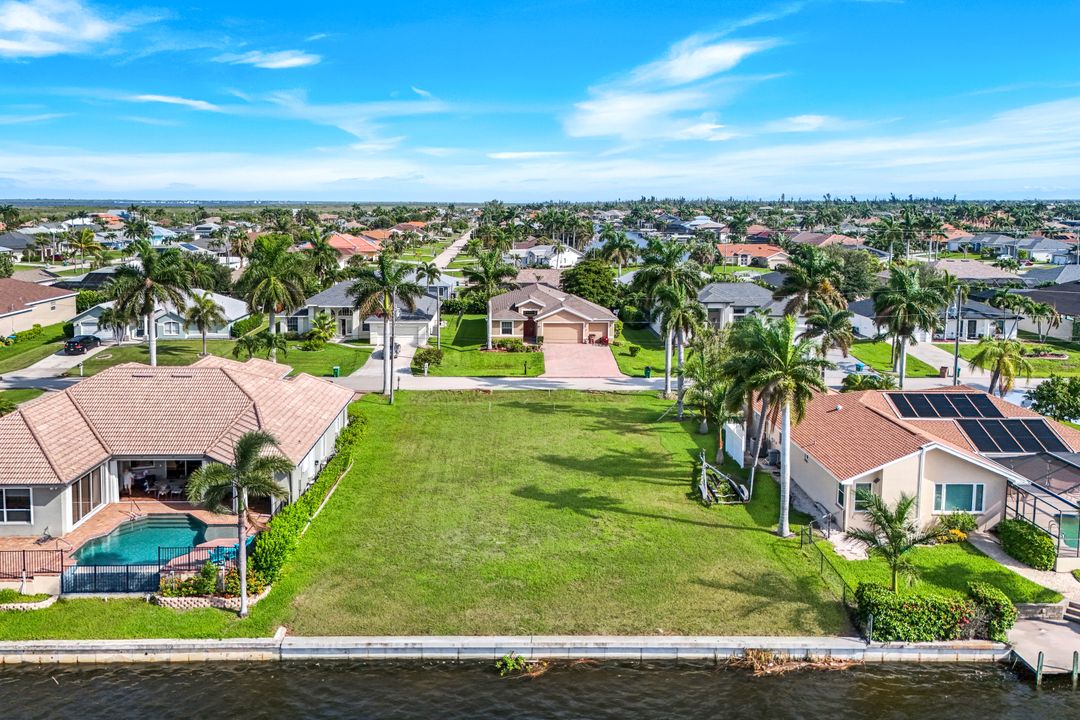 2834 SW 30th St, Cape Coral, FL 33914