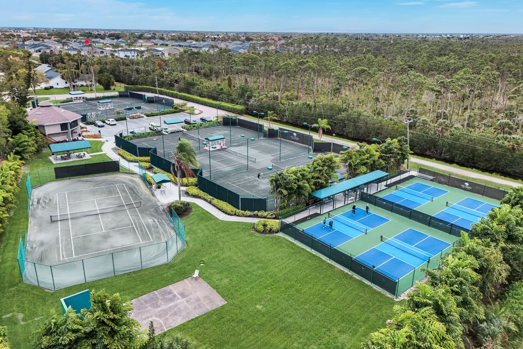 16686 Waters Edge Ct, Fort Myers, FL 33908