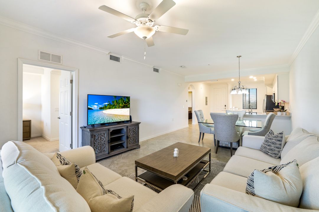 9590 Trevi Ct  #5334, Naples, FL 34113