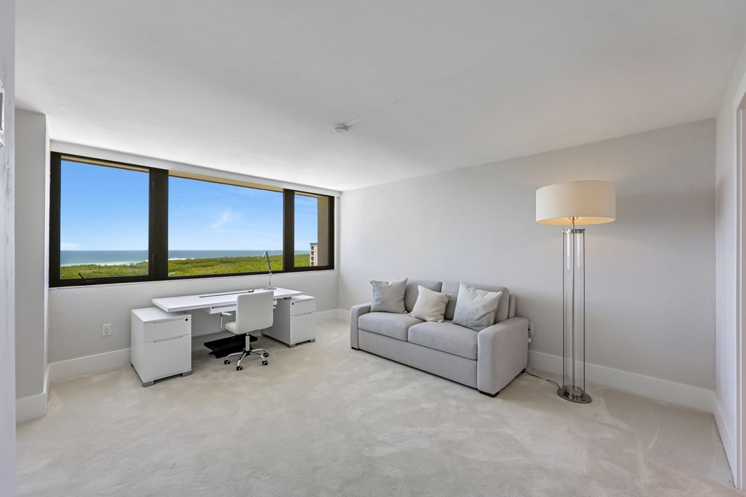 5601 Turtle Bay Dr #1102, Naples, FL 34108