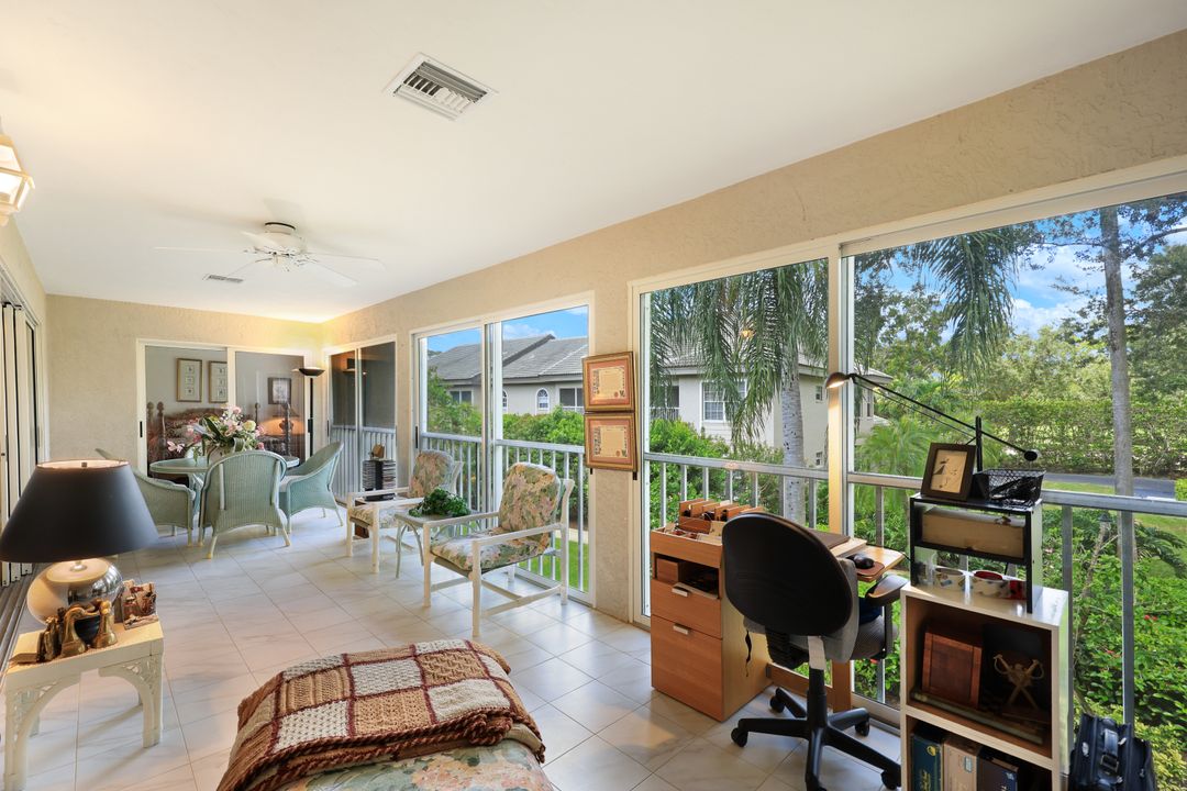 242 Via Perignon, Naples, FL 34119