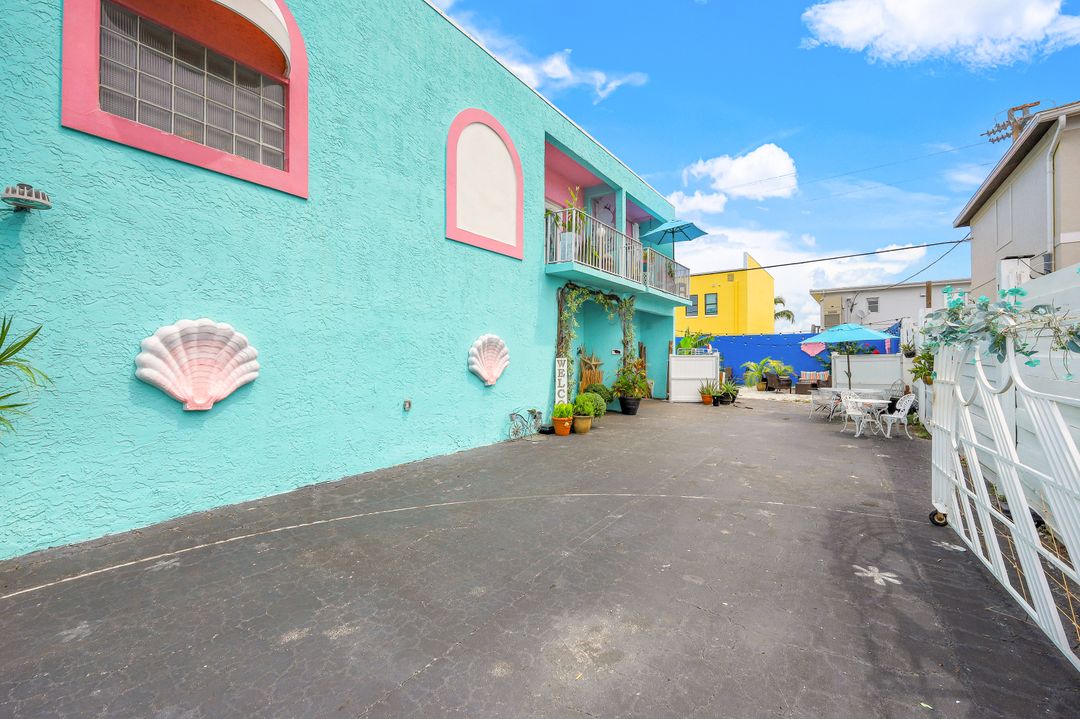 9 Front St #9 Bella Florals Commercial, Marco Island, FL 34145