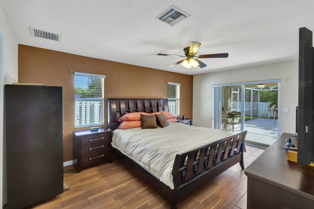1121 NW 27th Ave, Cape Coral, FL 33993