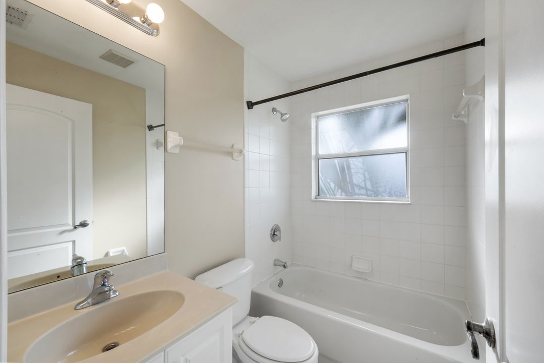 3532 Milan Dr, Fort Myers, FL 33916
