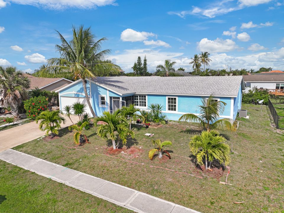 1368 Trinidad Ave, Marco Island, FL 34145