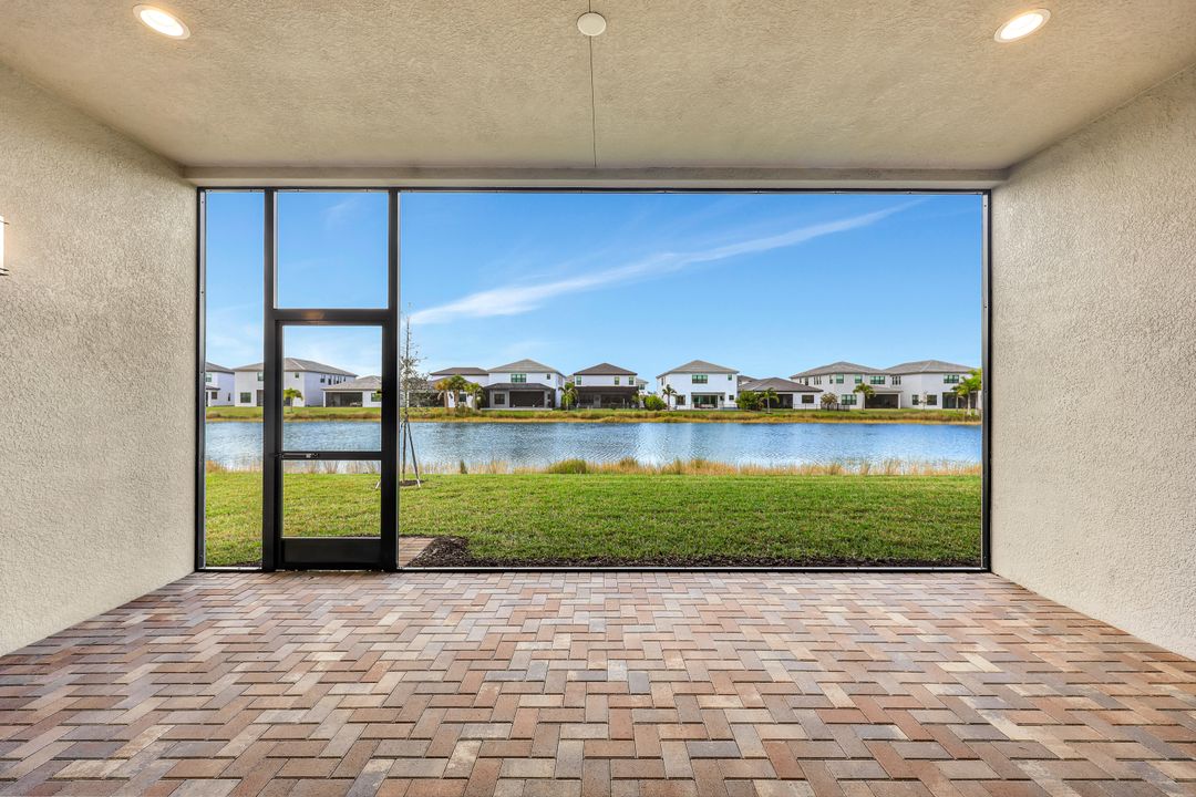 12674 Caballo Ct, Estero, FL 33928