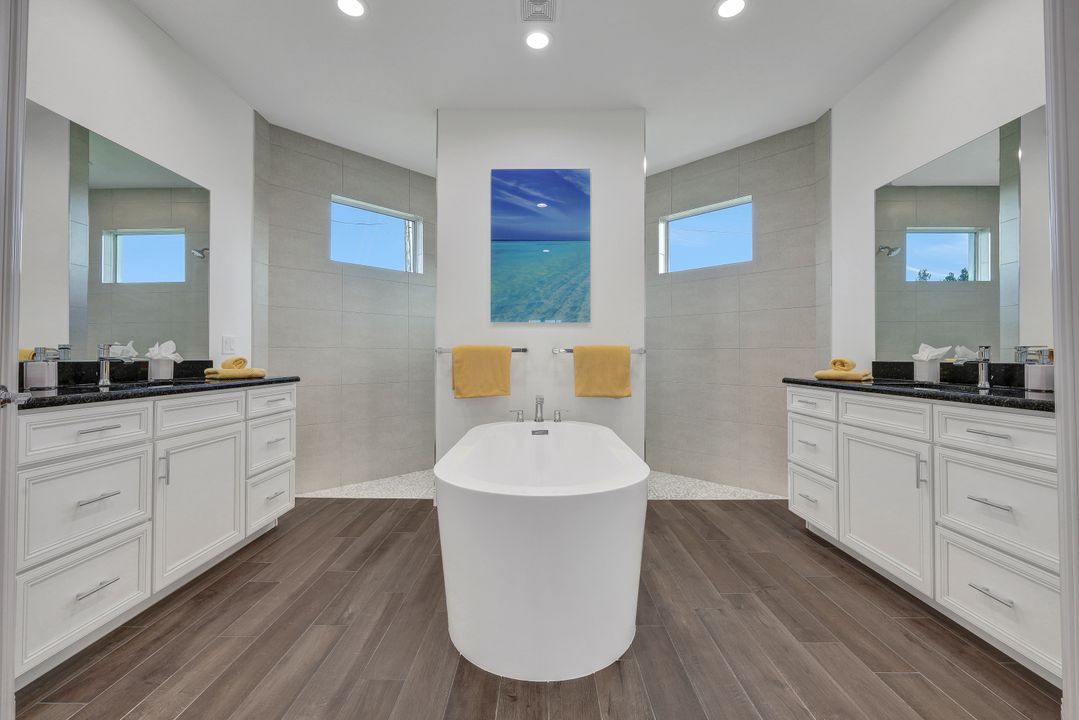 406 SW 28th St, Cape Coral, FL 33914