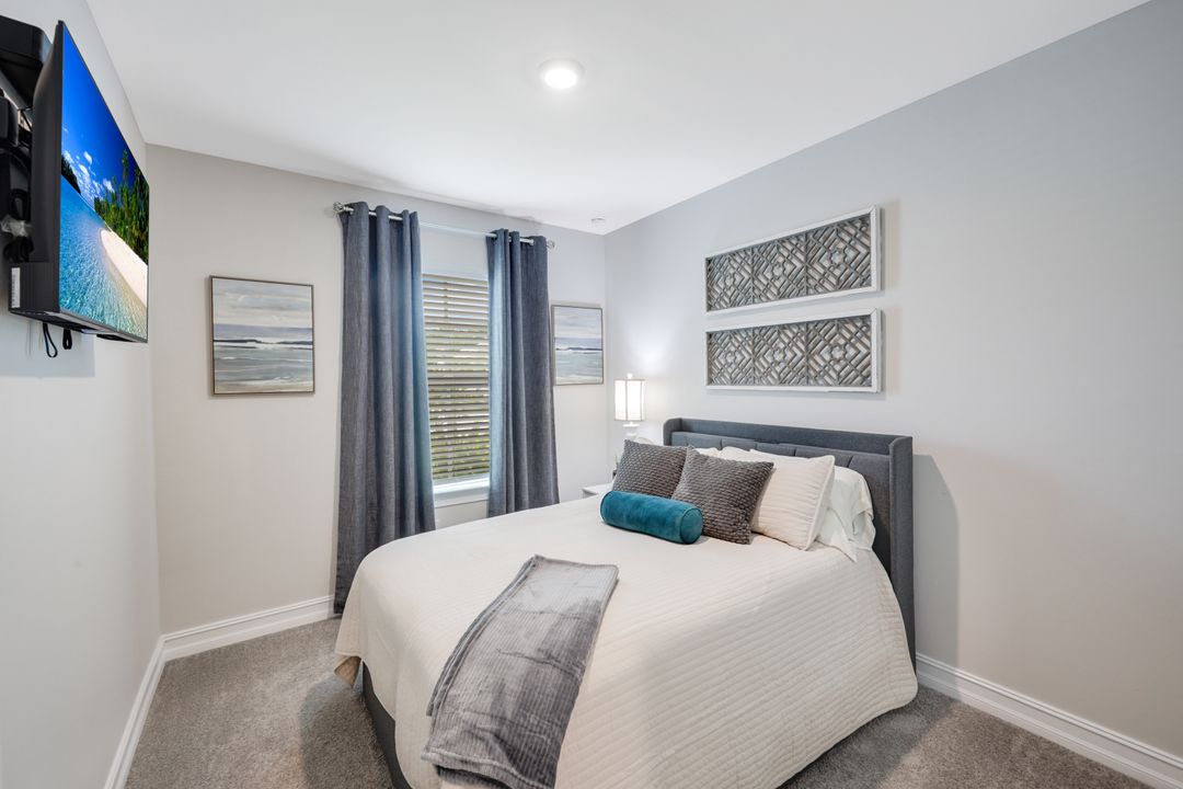 21877 Milan Villas Ln, Estero, FL 33928