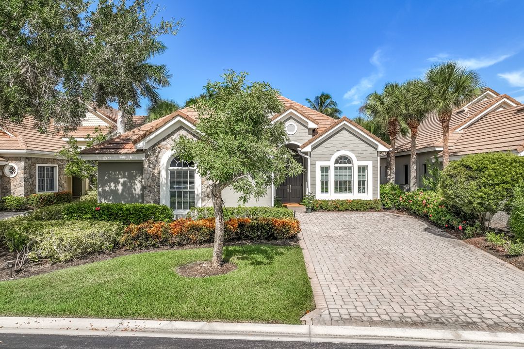 8544 Mallards Way, Naples, FL 34114