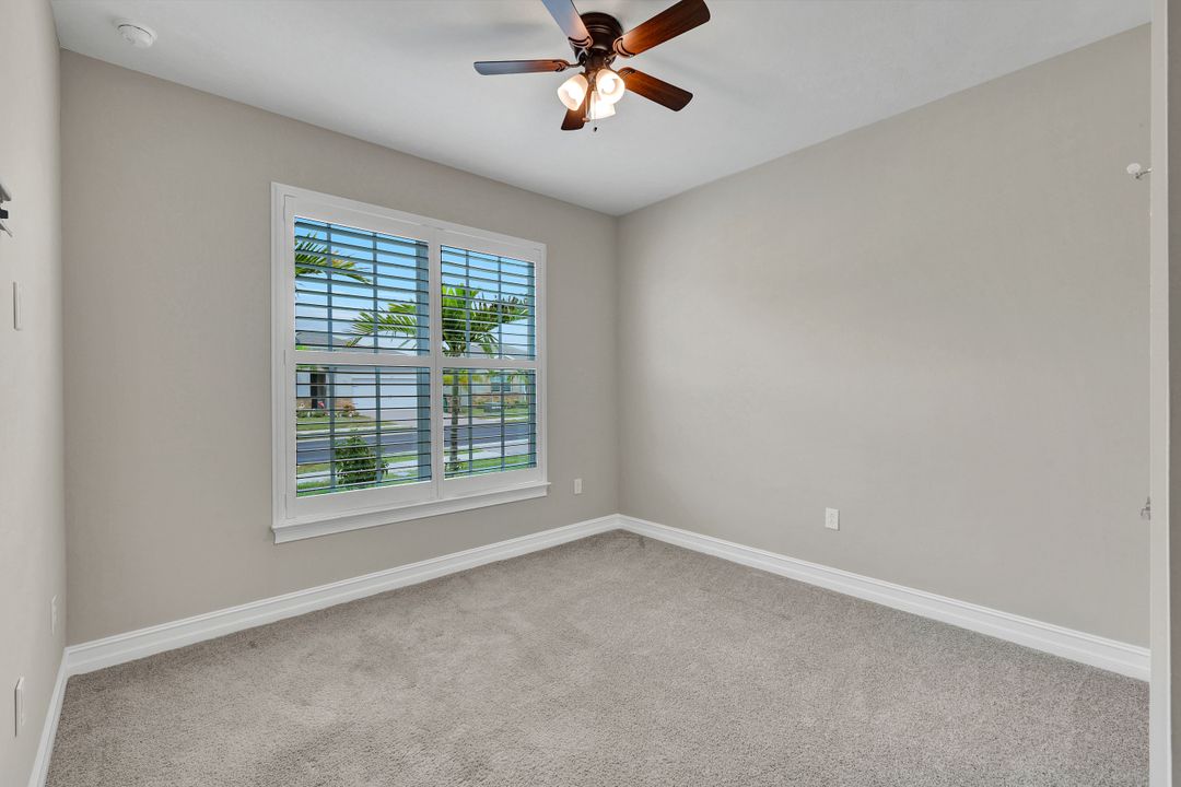 447 Spg Hl Lk Lp, Cape Coral, FL 33993