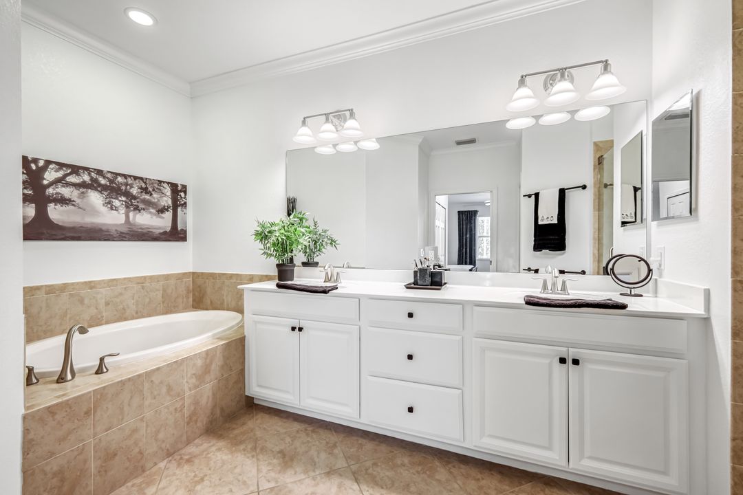 10256 Cobble Notch Loop #201, Bonita Springs, FL 34135