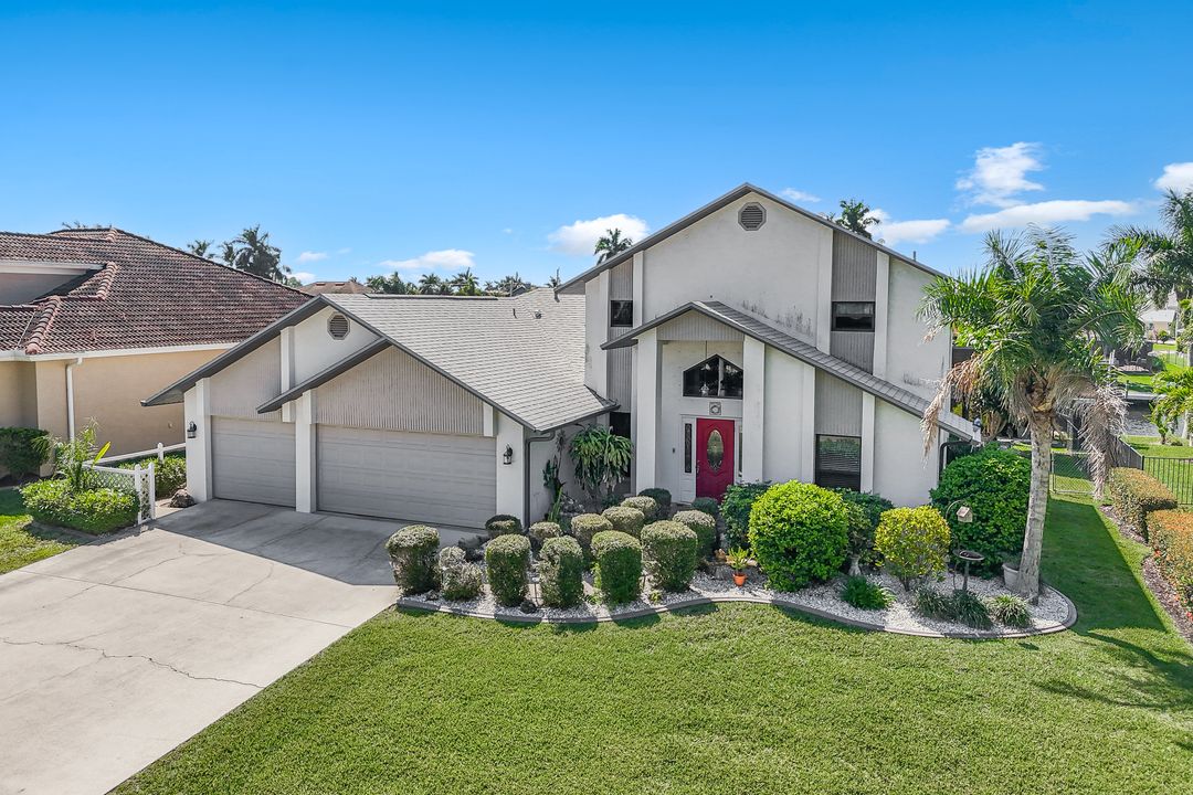 1904 SE 36th Terrace, Cape Coral, FL 33904