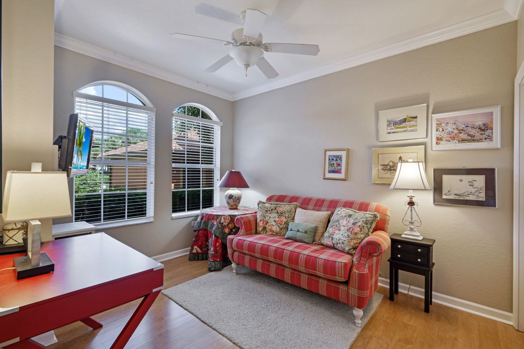 10021 Heather Ln #802, Naples, FL 34119